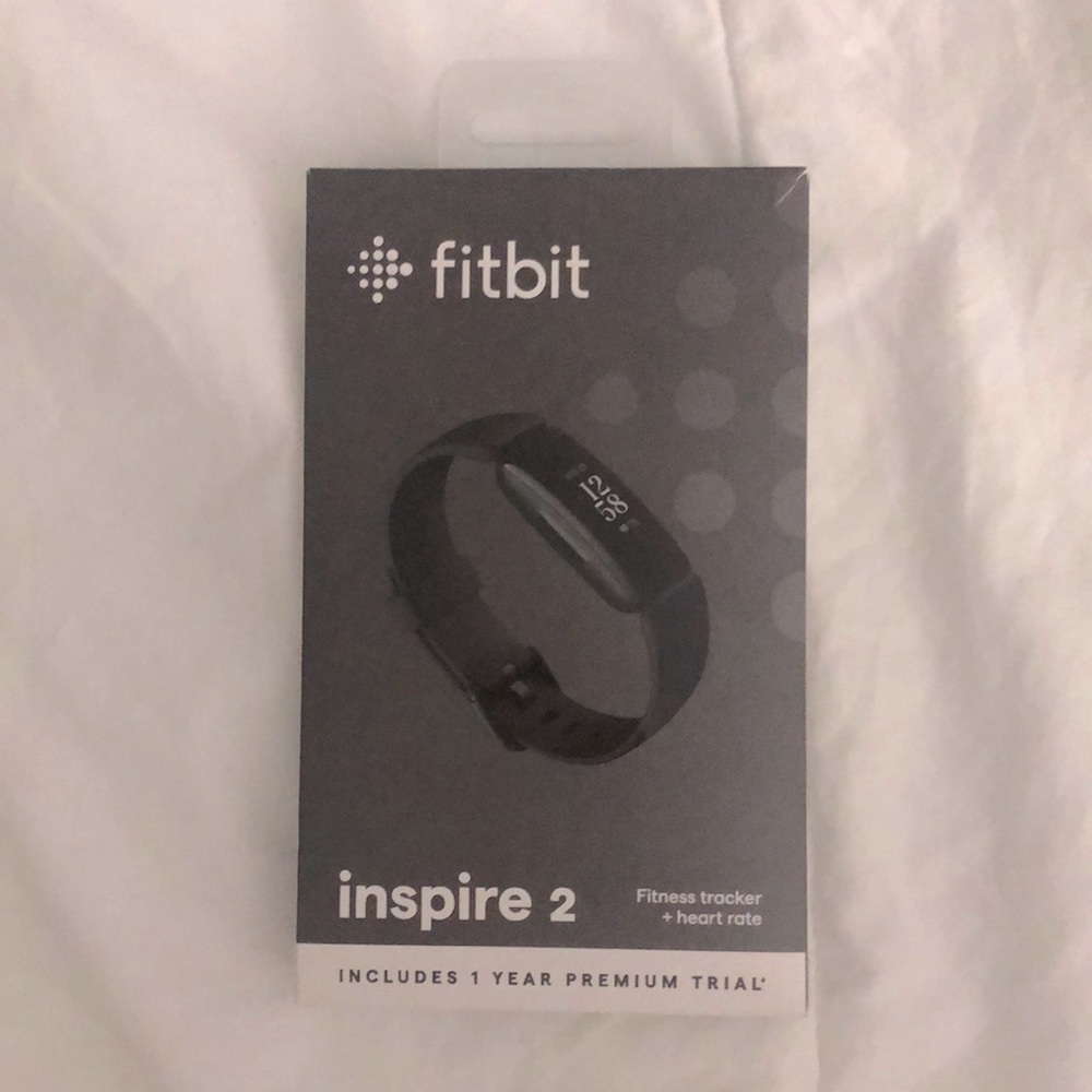 NIB Fitbit Inspire 2 - Black S&L Bands Inc…